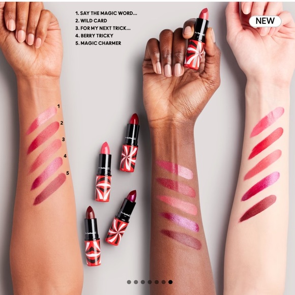 MAC • Hypnotizing Holiday Matte Lipstick ‘Magic Charmer’ - Picture 9 of 10